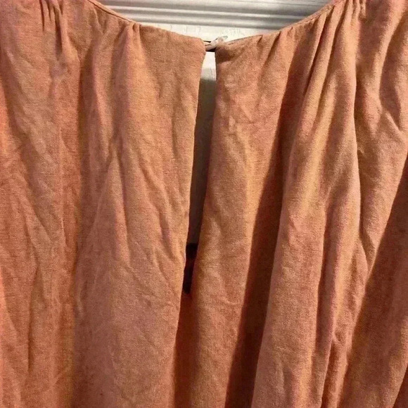 Urban Outfitters UO Lucca Women’s Romper Size Medium Mauve - Picture 5 of 6